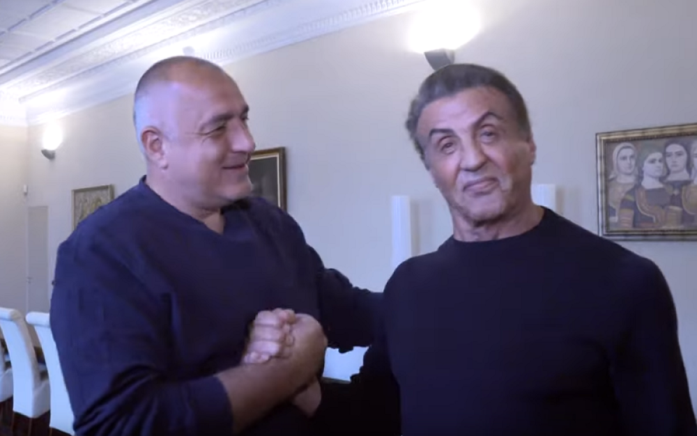 Stalone i Borisov odmerili snage! Mišići se OPASNO USIJALI! Rukavi popucali od ZATEZANJA! (VIDEO)