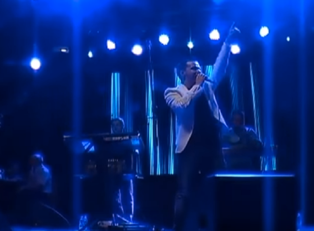 Srpski pevač sa NEIZLEČIVOM BOLEŠĆU ULAZI U RIJALITI?! Potpisuje ugovor za OGROMAN NOVAC?!