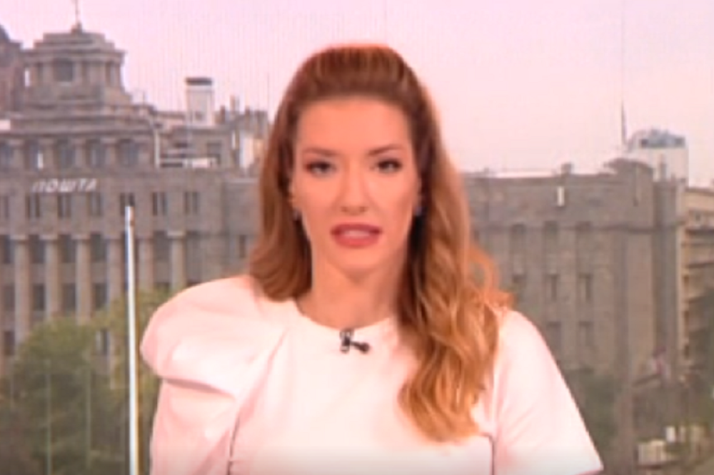 Jovana Joksimović objavila fotografiju iz mladosti i bez trunke šminke! Ovim postupkom je mnoge ostavila u čudu!