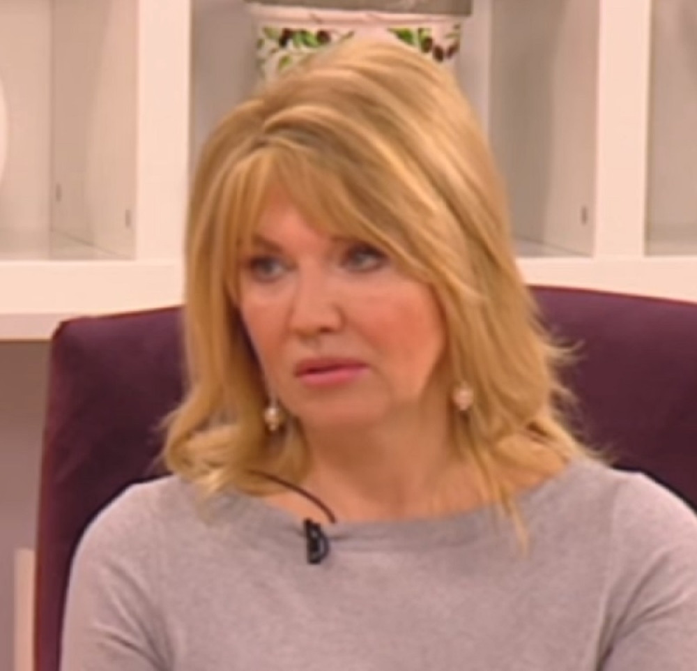 Suzana Mančić se prisetila pokojne majke, pa objavila fotografiju koja vas tera na suze (FOTO)