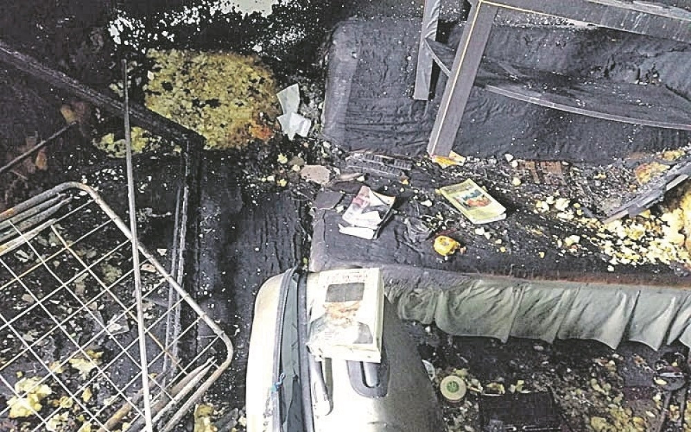 Izgoreo ceo stan, a ostao samo dres - NEĆETE VEROVATI čiji!