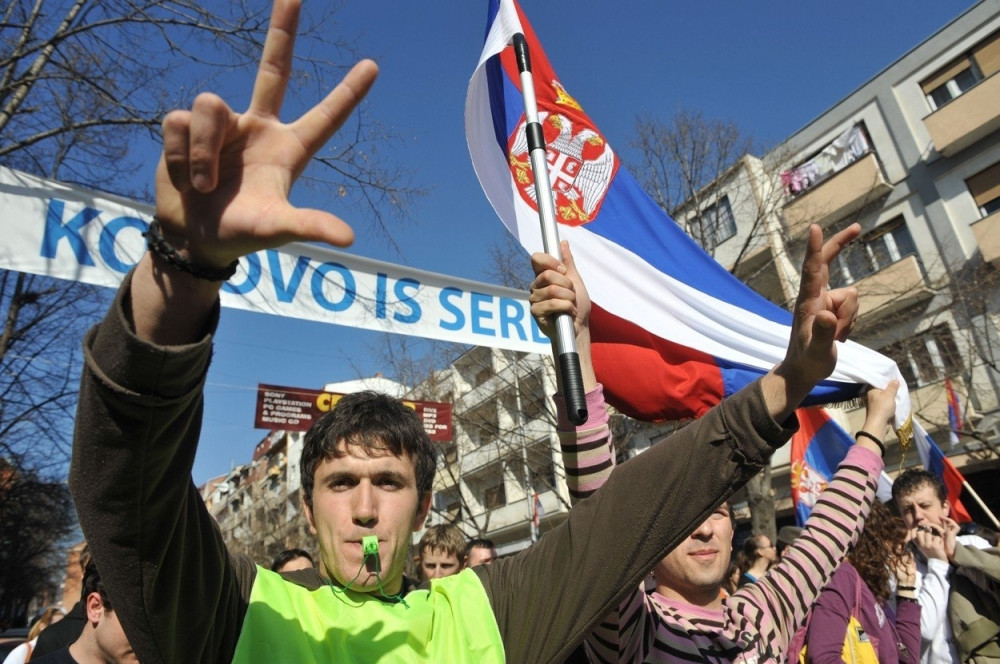 Najveći britanski list traži da NATO ostane jer Prištini preti VELIKA OPASNOST, ali imaju i skriveni lični cilj!