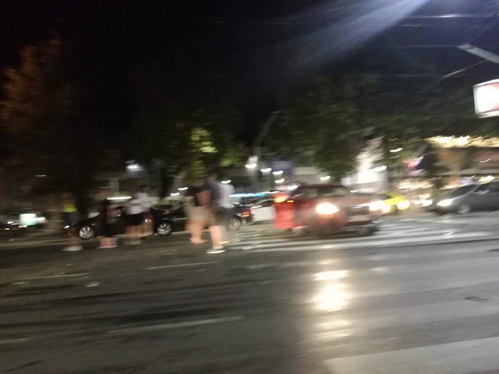 Dve osobe poginule u teškoj saobraćajnoj nesreći