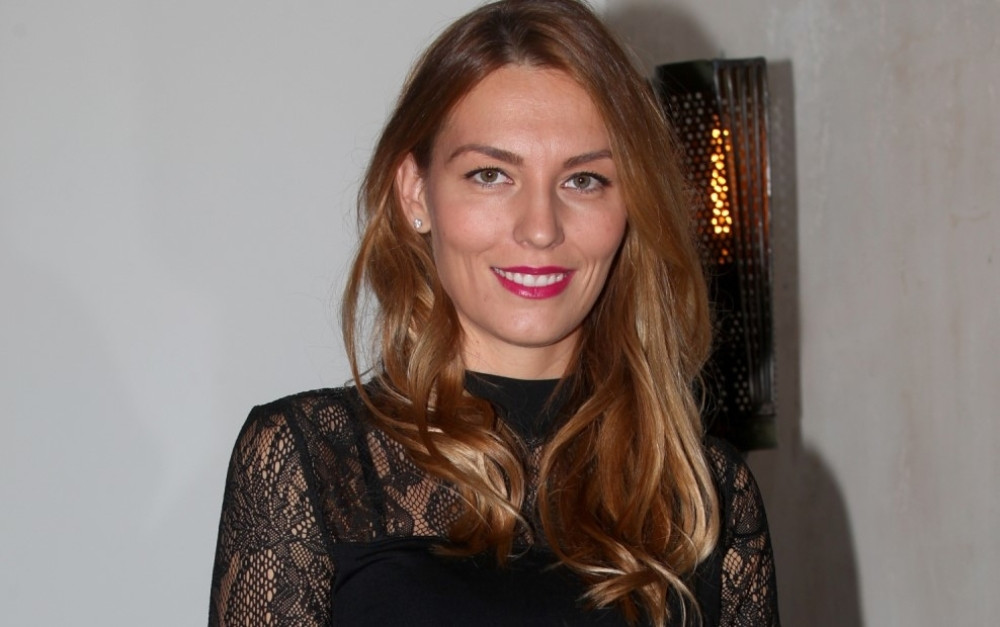 Porodila se Kalina Kovačević! Prvi porođaj JEDVA PREŽIVELA, a evo kako se glumica sada oseća!