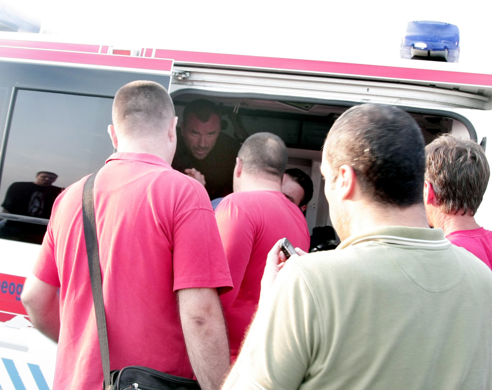 Dečak (4) pao kroz prozor! Dozivao roditelje da mu otvore vrata, a onda je usledio horor