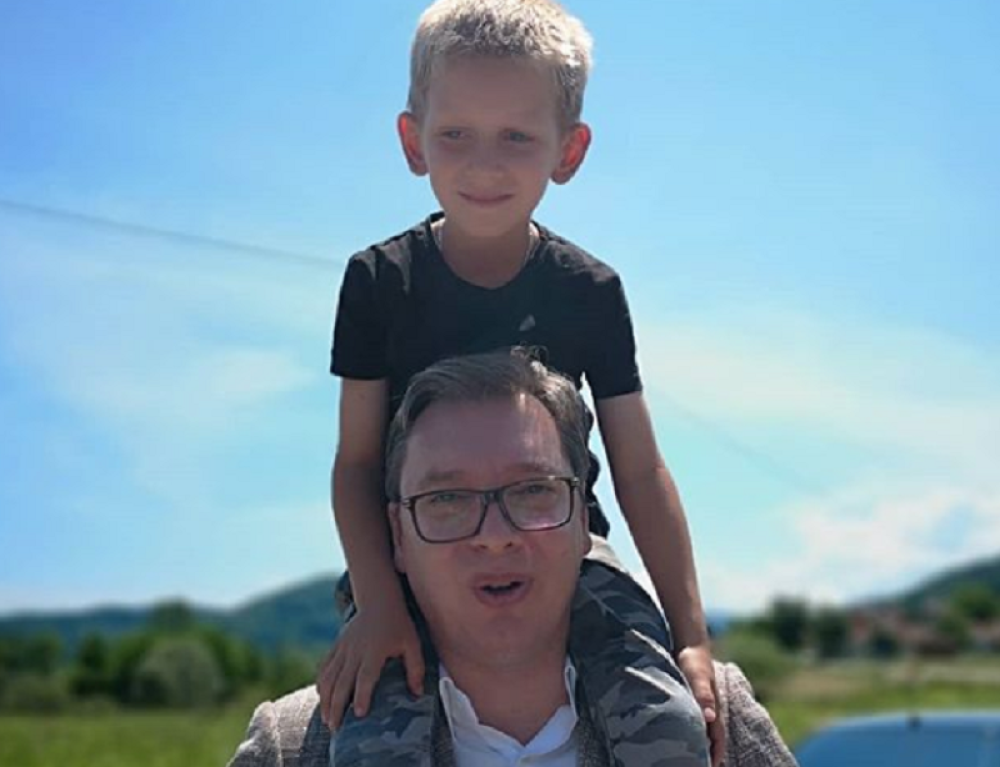 Molba malog Rajka kida na komade! Ali je zato predsednikov odgovor vratio osmeh na lice dečaka! (FOTO)