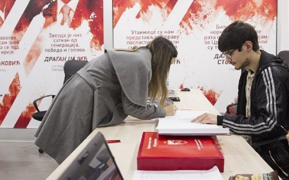 Fudbalski klub Crvena zvezda menja grb! Navijači, spremite se za ovo!