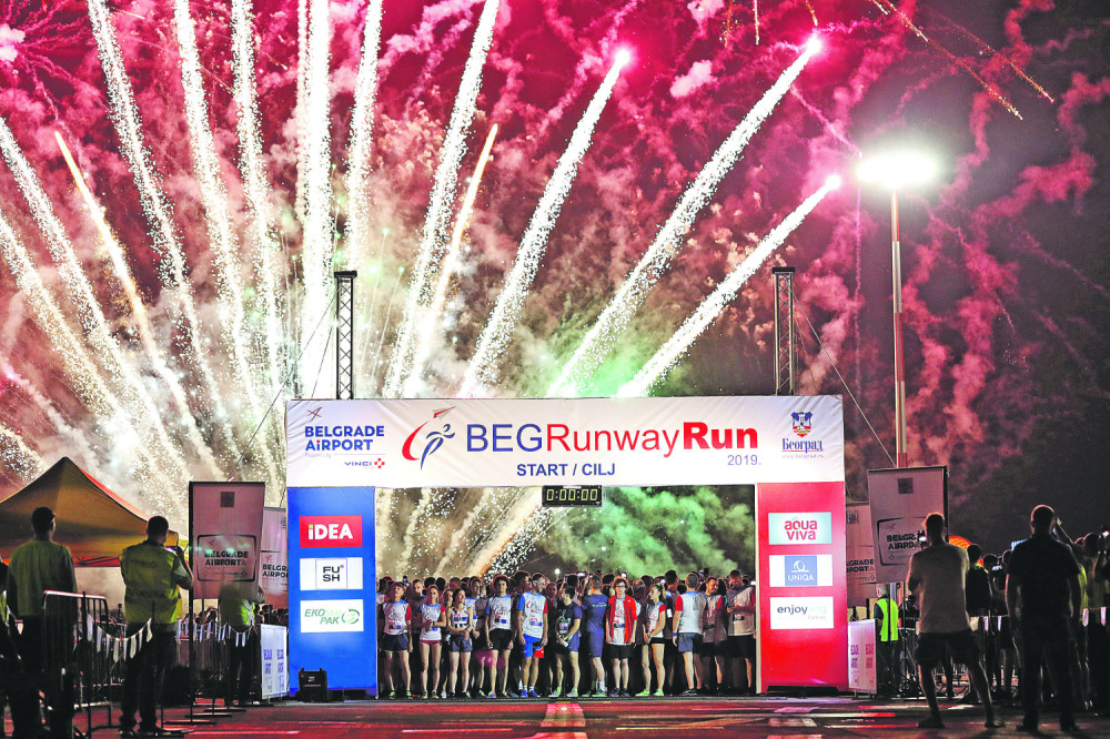 Ponoćno trčanje uživanje za sva čula (VIDEO)