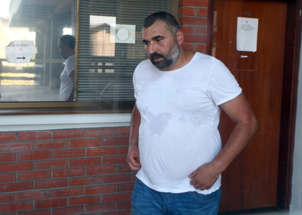 Miki Đuričić pokazao NANOGICU!  Besan i izujedan do kolena objavio ono što NIKAD NIKO nije! (FOTO)