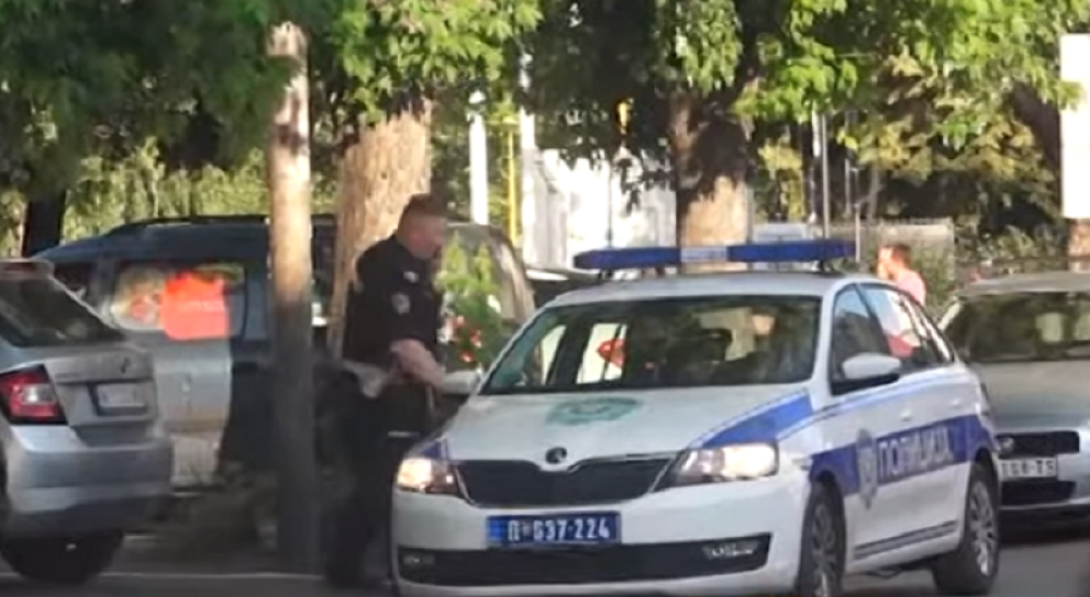 Kulići se svađali nasred ulice, Marija uradila nešto NEDOPUSTIVO malom Željku, pa se umešala POLICIJA! Od Miljane ni traga ni glasa!