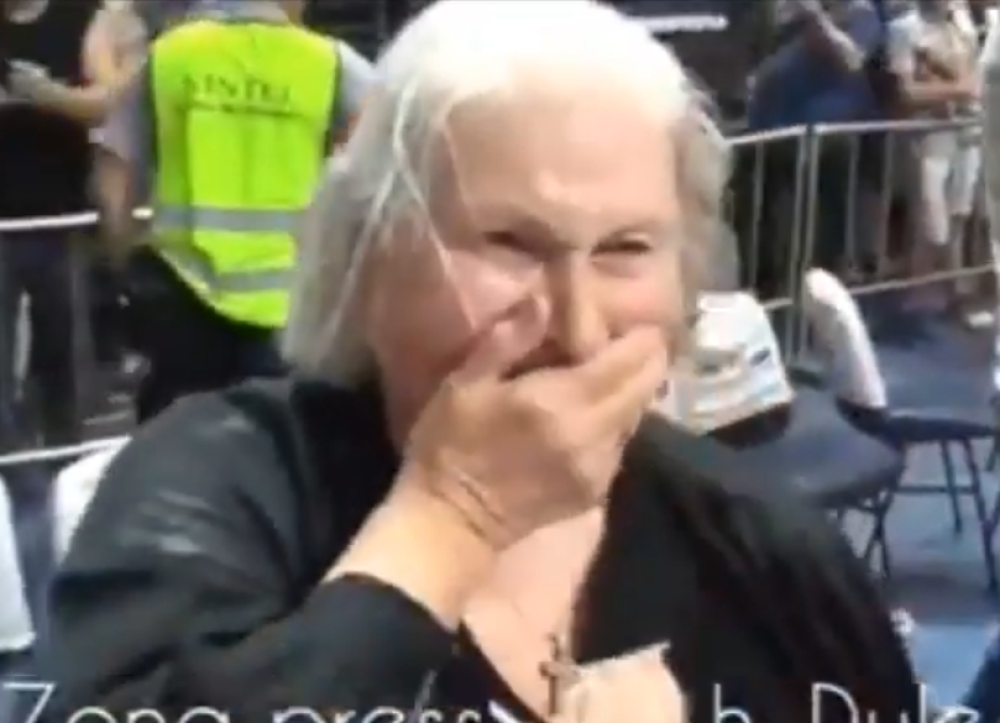 Gospođa Milka sedela u publici, zaplakala posle trojke! Zagorac joj prišao, SCENA ZA PAMĆENJE (VIDEO)