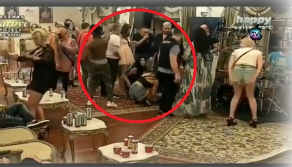 Učesnica Parova DISKVALIFIKOVANA zbog nasilja, ponovo ZVERSKI NASRNULA na njega! (VIDEO)