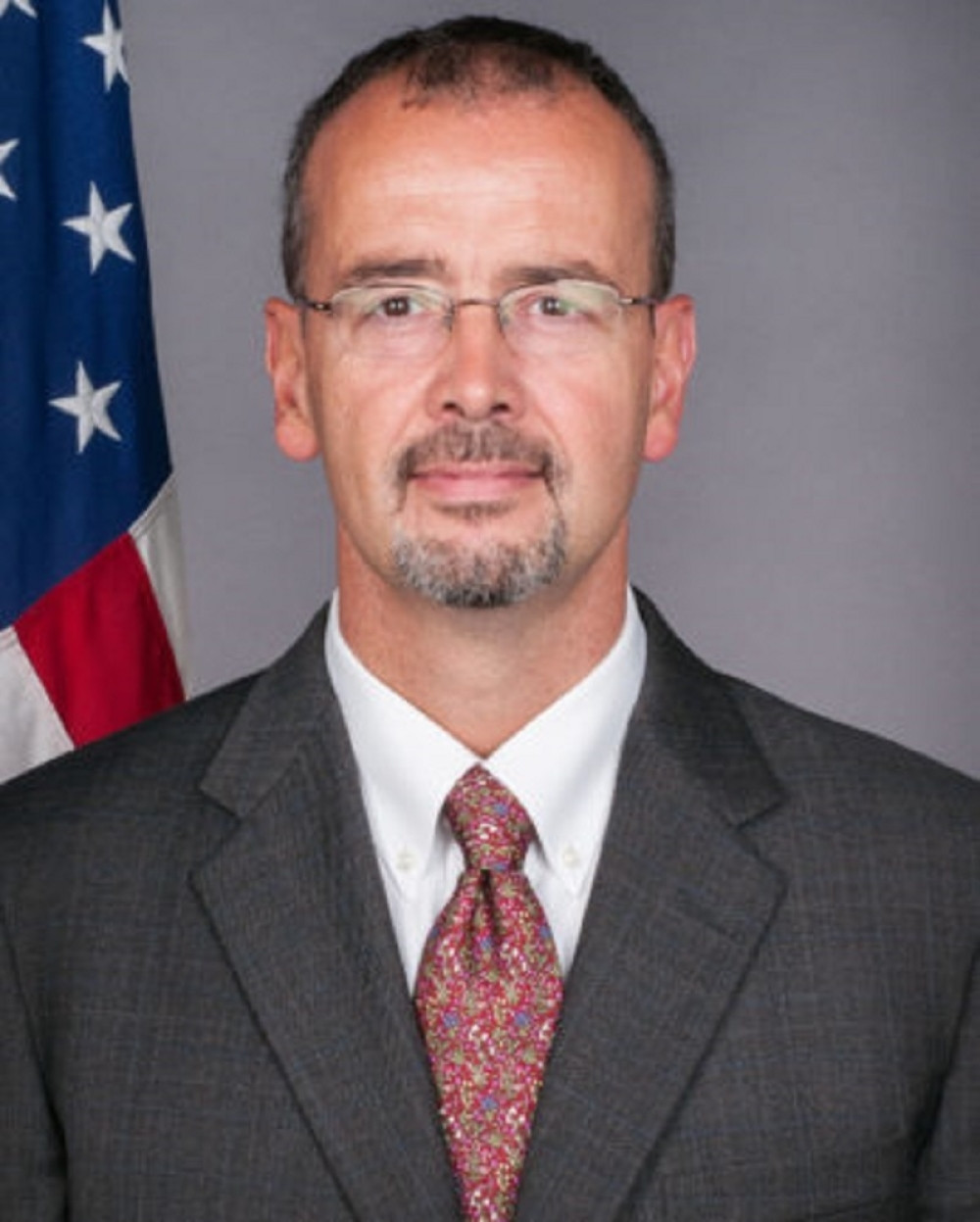 Moj zadatak je da popravim odnose Srbije i SAD, ali da radim u interesu svoje zemlje na Balkanu!