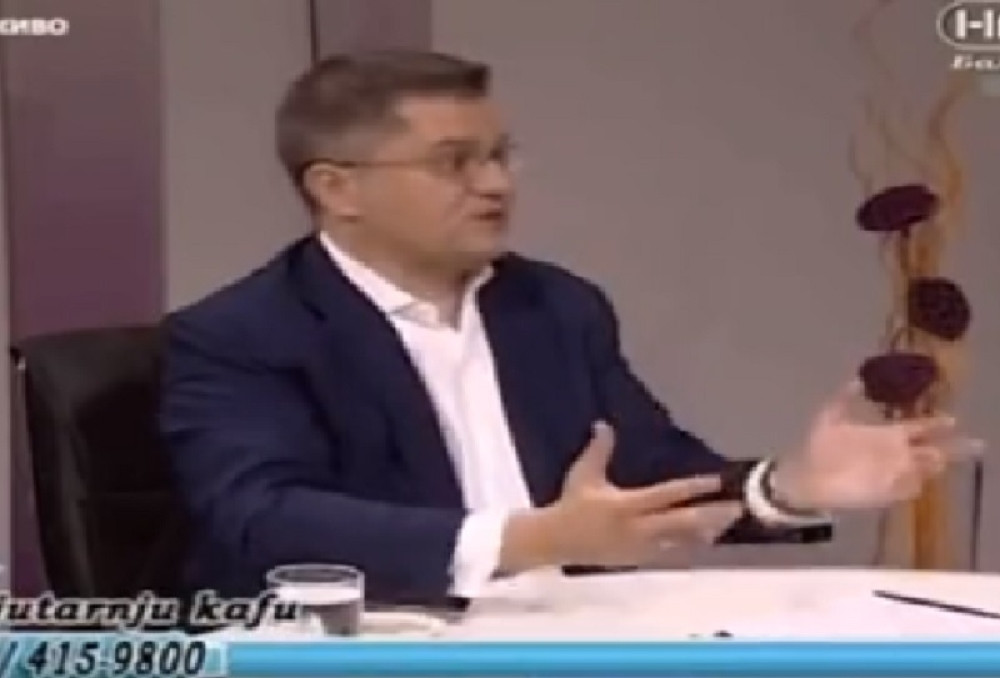 Jeremić napao Vučića što pomaže srpskom narodu na KiM (VIDEO)