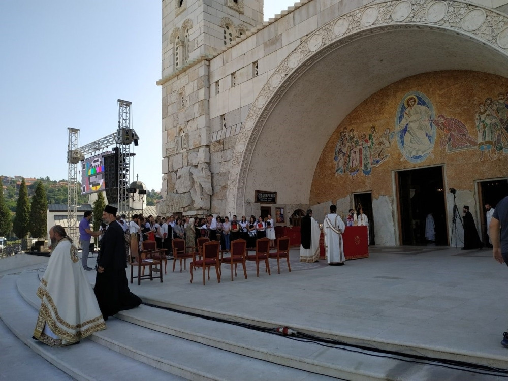 Venecijanska komisija legalizuje otimačinu srpske imovine, Crnogorci brišu svoj DNK!