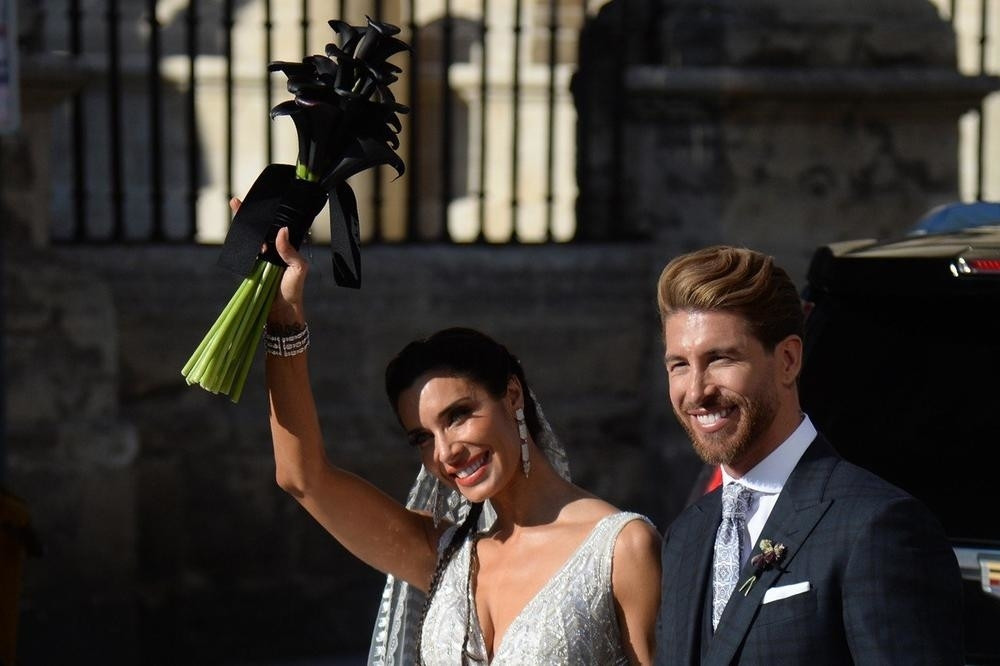 Oženio se Serhio Ramos!  Pogledajte ko je sve bio! Kapiten Reala zabranio mobilne, svirao AC/DC! (FOTO + VIDEO)