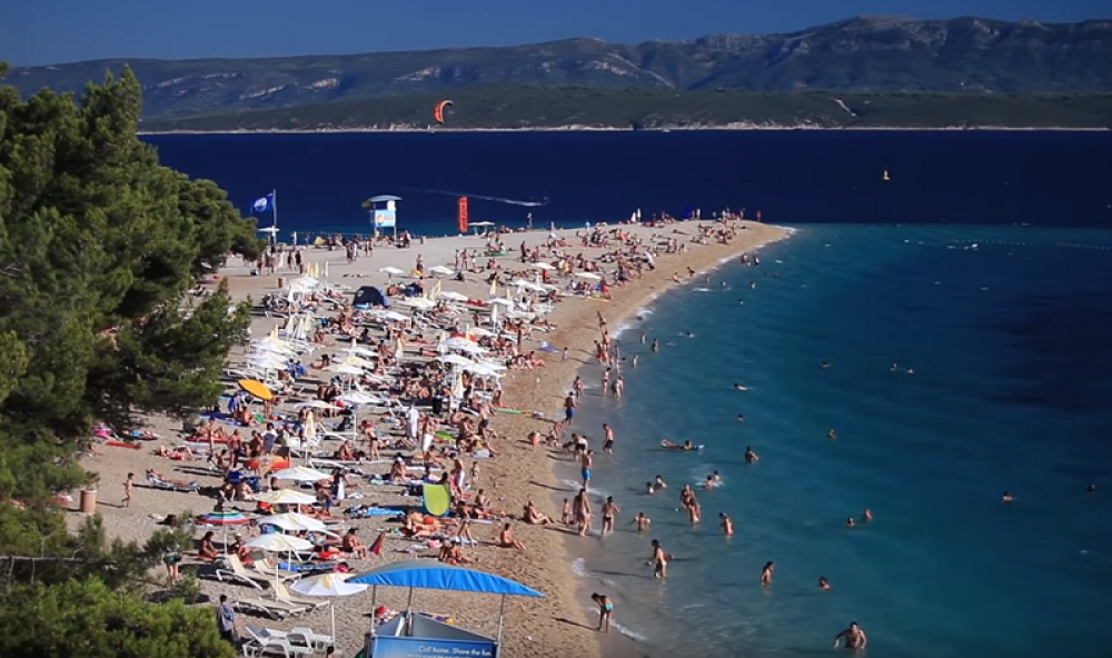 Hrvati prodaju Srbima izmet kao suvenir!