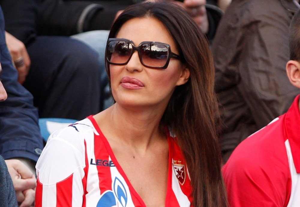 Nikad viđena fotka Cecine sestre sa venčanja! Evo ko je zaista njen muž, o njemu se malo zna!