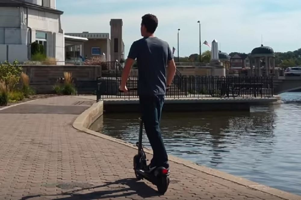 Vidite ih svaki dan, prolaze pored, puna ih je Srbija, a ne znate da nas sve vreba VELIKA OPASNOST!