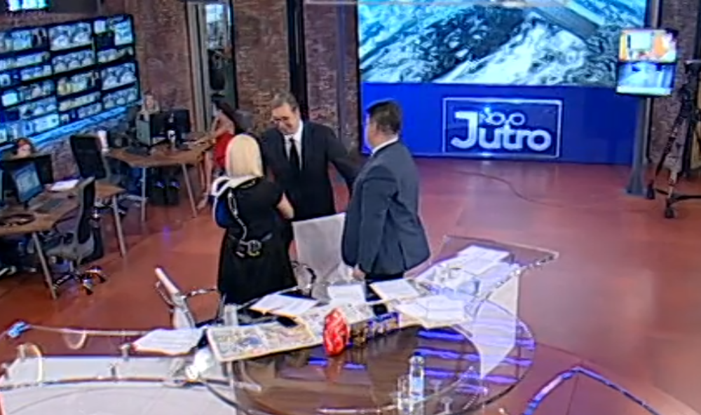 Kad je predsednik Srbije ugledao uradio je jednu NESVAKIDAŠNJU STVAR! Voditeljka na ivici suza!