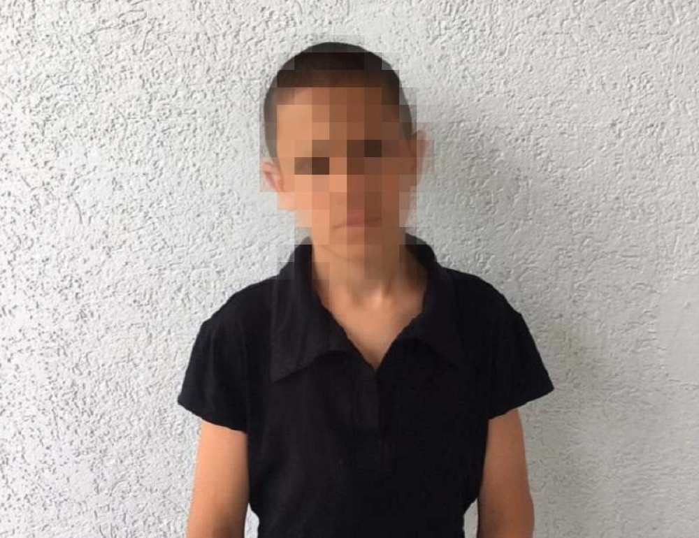 Snimak koji je podelio srpsku javnost: Evo šta je prethodilo šamaranju dečaka (FOTO, VIDEO)