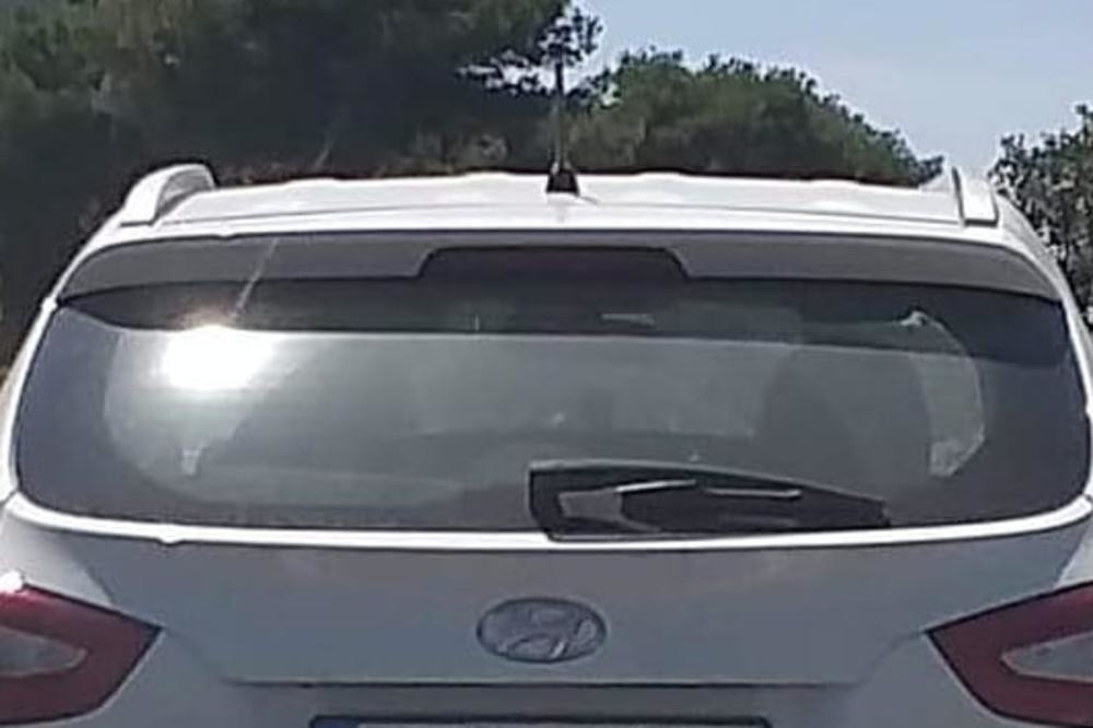 Hrvat je hteo da ispadne baja, ali je zaboravio nekoliko slova, smeju mu se od BOKE DO TRSTA! (FOTO)