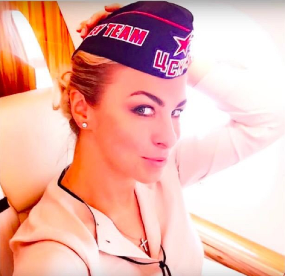 Ruski bogataš zaljubio se u 34 godine mlađu Olgu, ostavila ga je zbog mlađeg i lepšeg, a on je besan DEMOLIRAO VILU od 50 miliona!