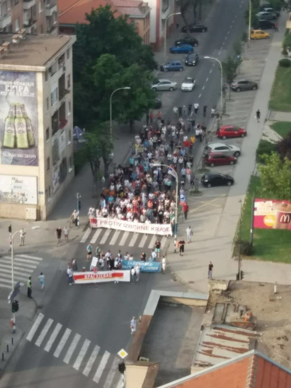 Đilas, Jeremić i Obradović lično svojim očima gledali propast "1 od 5 miliona". Fotografije iz Kragujevca šalju jasnu poruku (FOTO)