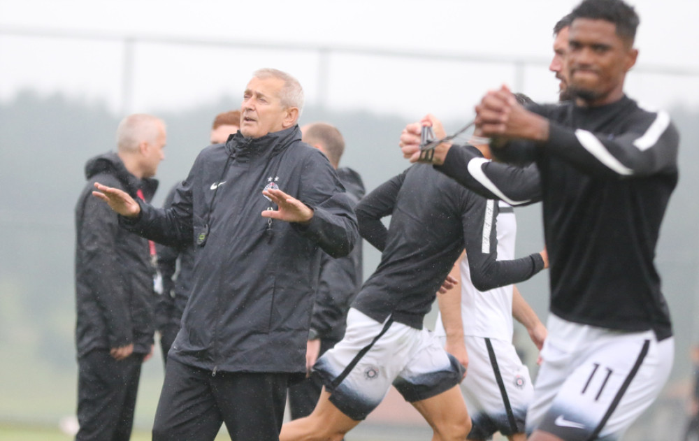 Požar kod Partizanovog hotela gasio trener Hajduka iz Splita!