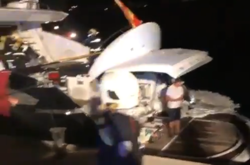 Legendarnog Rusa vatrogasci spasavali iz jahte koja je bila zahvaćena plamenom! (VIDEO)