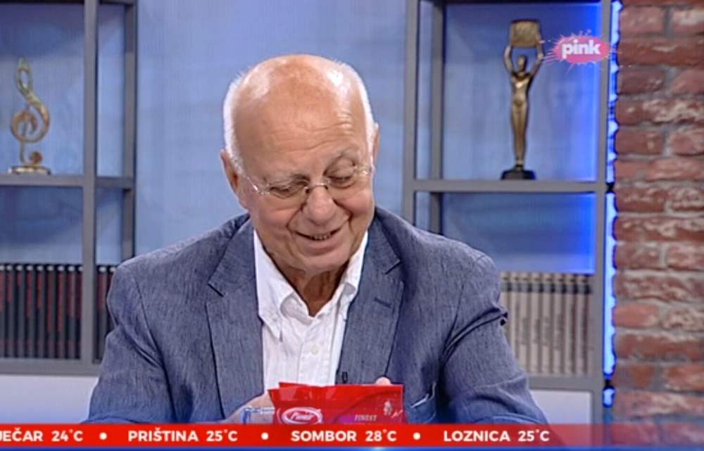 Advokat Toma Fila gostovao u emisiji, a onda mu ZAZVONIO TELEFON! Zbog MELODIJE koja se začula gosti nisu verovali svojim ušima!