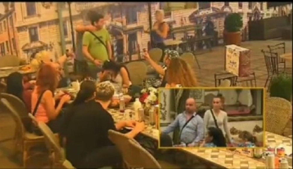 Marinković posle BRUTALNIH batina u dvorištu dobio još! Obezbeđenje ZAKASNILO?! (VIDEO)