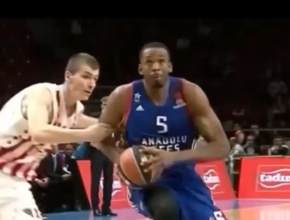 Zvezda dovela evroligaško pojačanje! Stiže iz Efesa, a igrao je i u NBA LIGI! (FOTO)