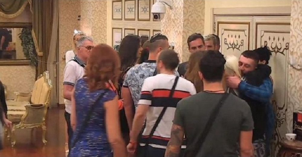 Posle skandala sa Kristijanom Golubovićem DON PODZEMLJA potpisao za Parove 8! Otkrio i ko je NOVI VODITELJ!