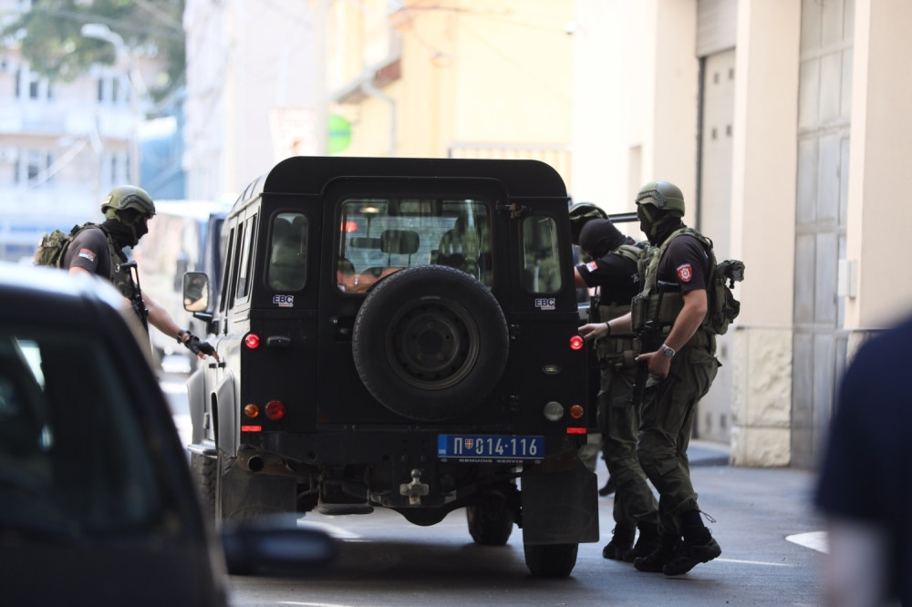 Bombaški napad usred Srbobrana!