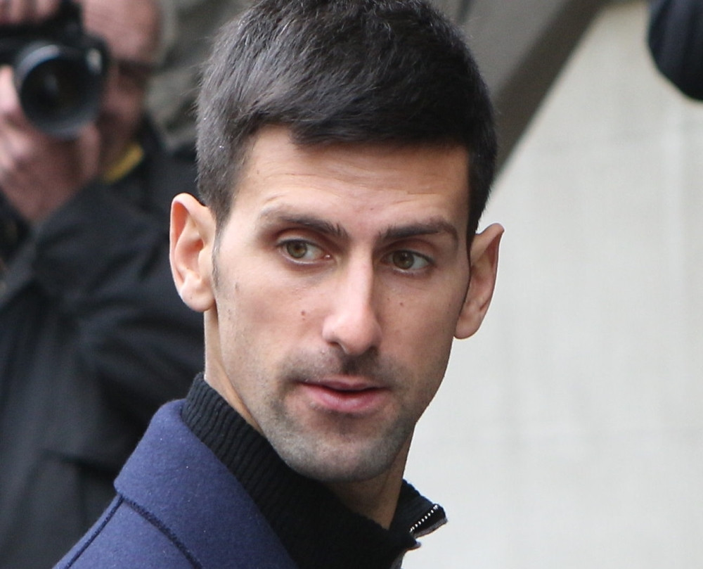 I on podržao Kirjosa: "Novak? Ko je to? Pa on liči na dečaka koji je krenuo prvi dan u školu..." Usledile JOŠ SRAMNIJE UVREDE