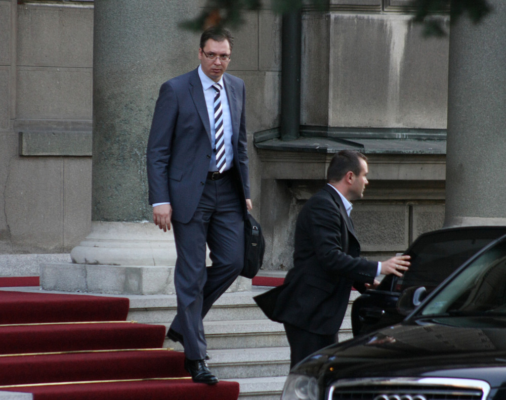 VUČIĆ JE U OPASNOSTI! Pokrenuta operacija "Omča", aktivirani SPAVAČI!