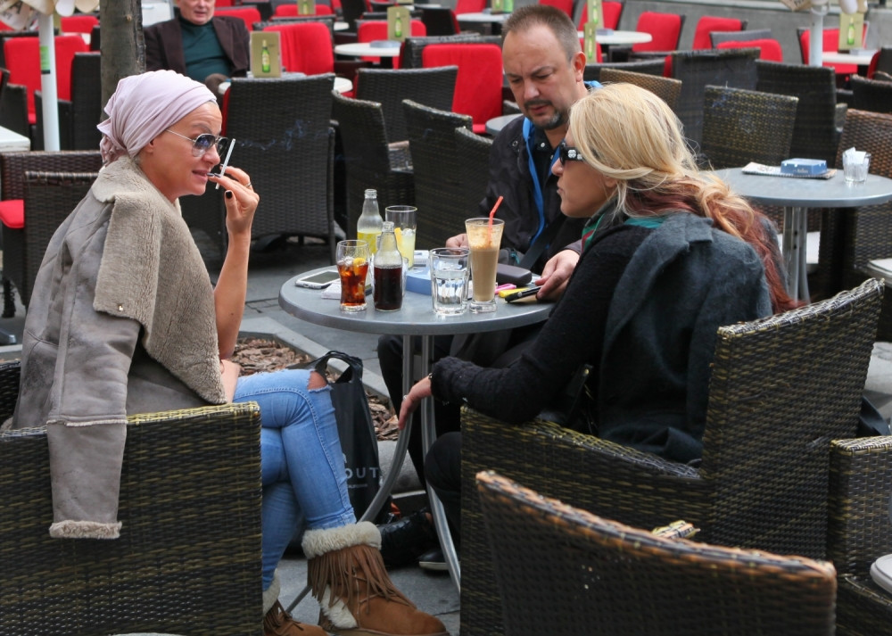 Pušači u Srbiji ostali pri navikama, tokom epidemije najčešće "skoknu do trafike"