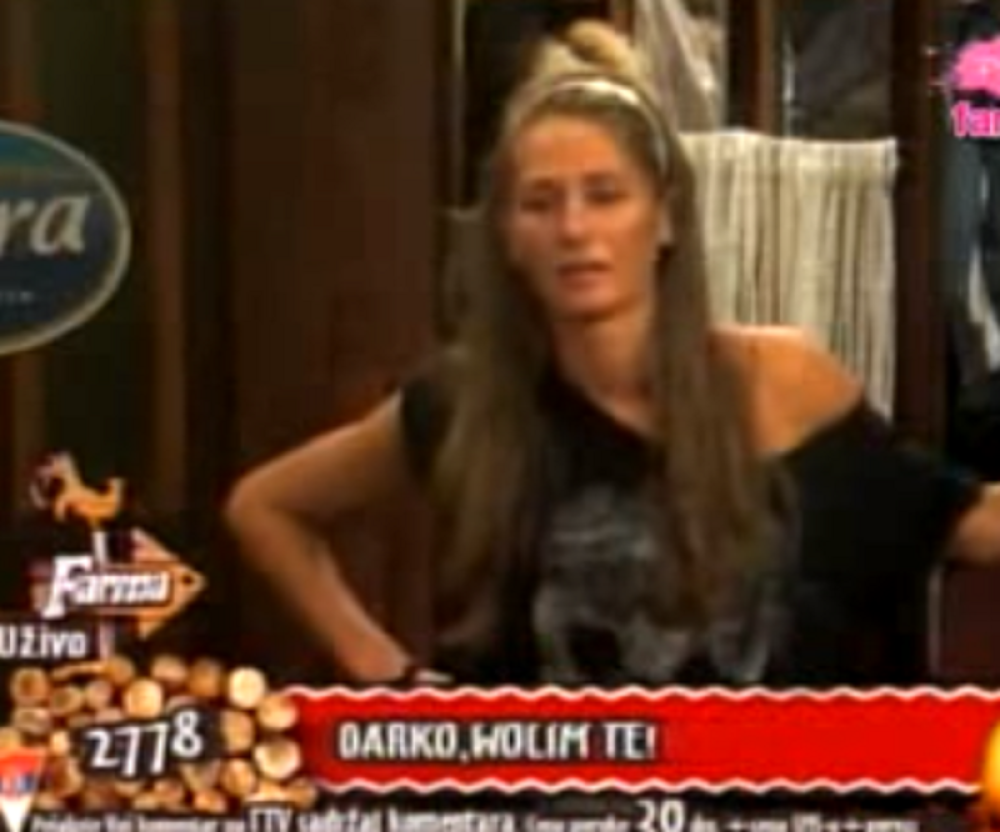 Bila je na "Farmi", udala se za fudbalera i život joj se okrenuo preko noći! Evo gde je sad i čime se bavi Jelena Stožinić (FOTO)