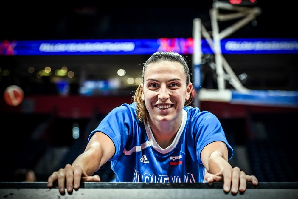 Jan Oblak bodrio sestru na Evropskom prvenstvu (FOTO)