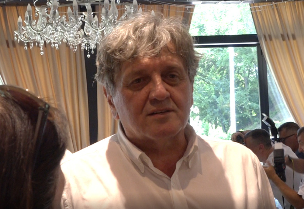 Svi ga znamo kao Radoša Bajića, a ovo je KRŠTENO ime poznatog glumca! (FOTO)