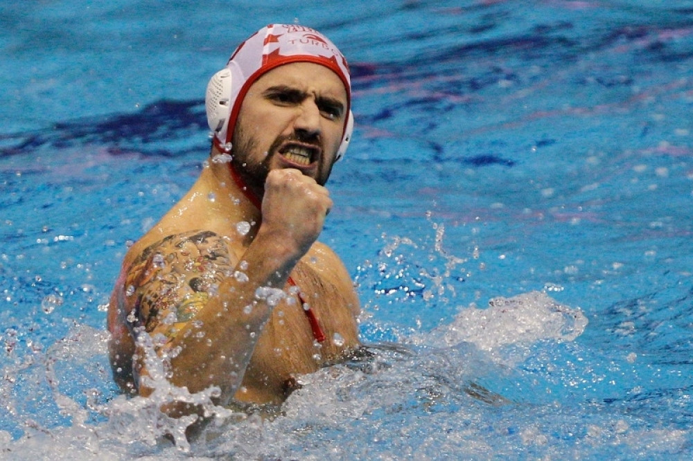 Zvezda dovela Japanca, Rađen na korak od povratka!