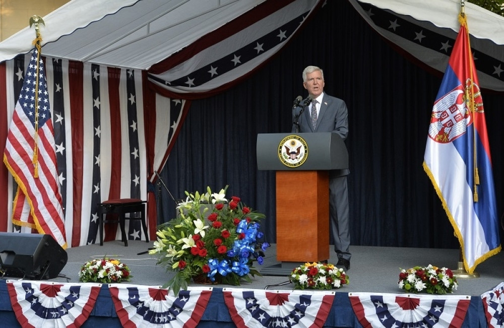 Američki ambasador se ponovo meša u kosovsko pitanje, a sada ima NOVI TRIK!