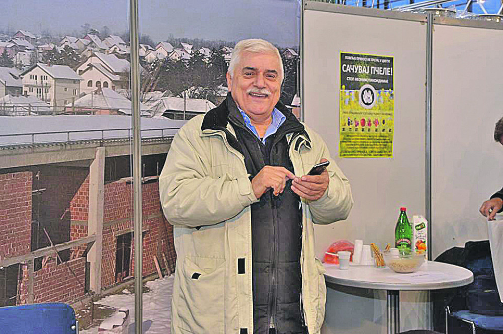 Poginuo dok je išao da spase otrovane pčele!