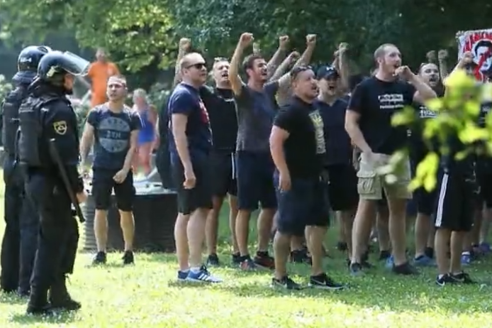 "Bed Blu Bojsi" dobili žestoke batine od policije!