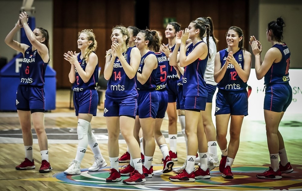 Raspoloženi tandem Jovanović - Stefanović uništio Belorusiju