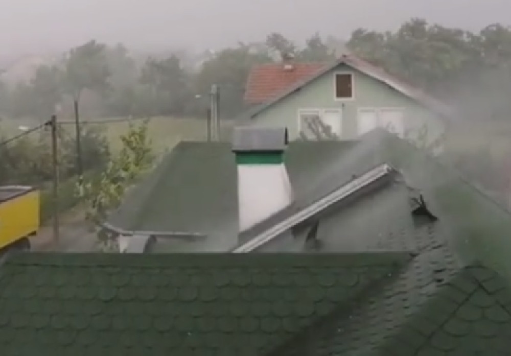 Nevreme se sručilo na sušaru, čovek poginuo kad se mislilo da je svemu kraj! Tragedija u Bijeljini