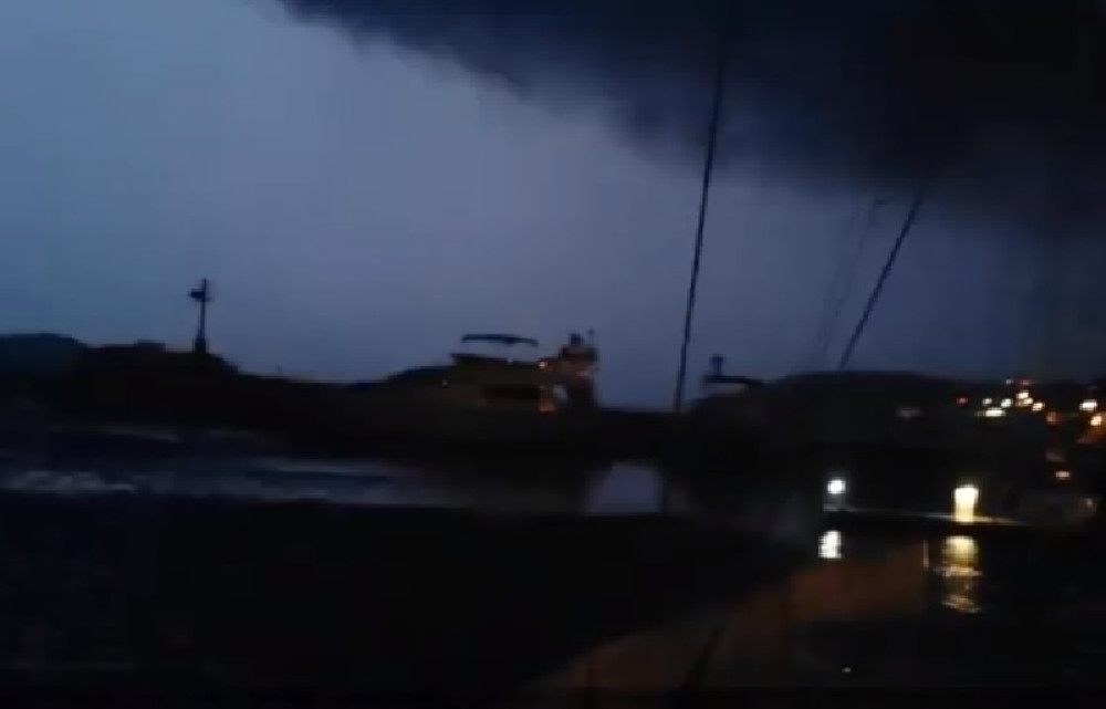 Potop u komšiluku, celi gradovi pod vodom!