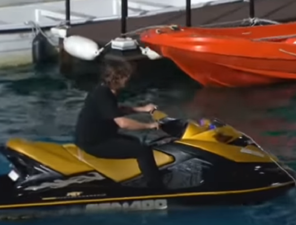 Željko Mitrović se pojavio, a onda je ON PAO U VODU! Odmah ga izvukli