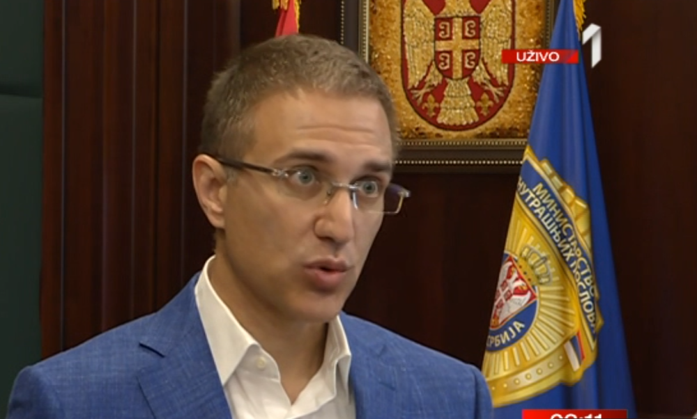 Ne mogu ogrezli u kriminalu da se bore protiv njega: Nebojša Stefanović ponizio Prištinu jednom rečenicom!